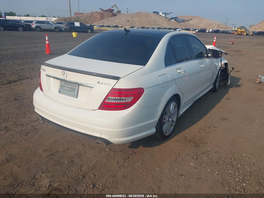 2009 Mercedes-benz C class VIN WDDGF81X99F277270 IAAI salvage auction — FRONT END, Mv-907A (New York), sold $575 on 2026-08-04 (photo 4)