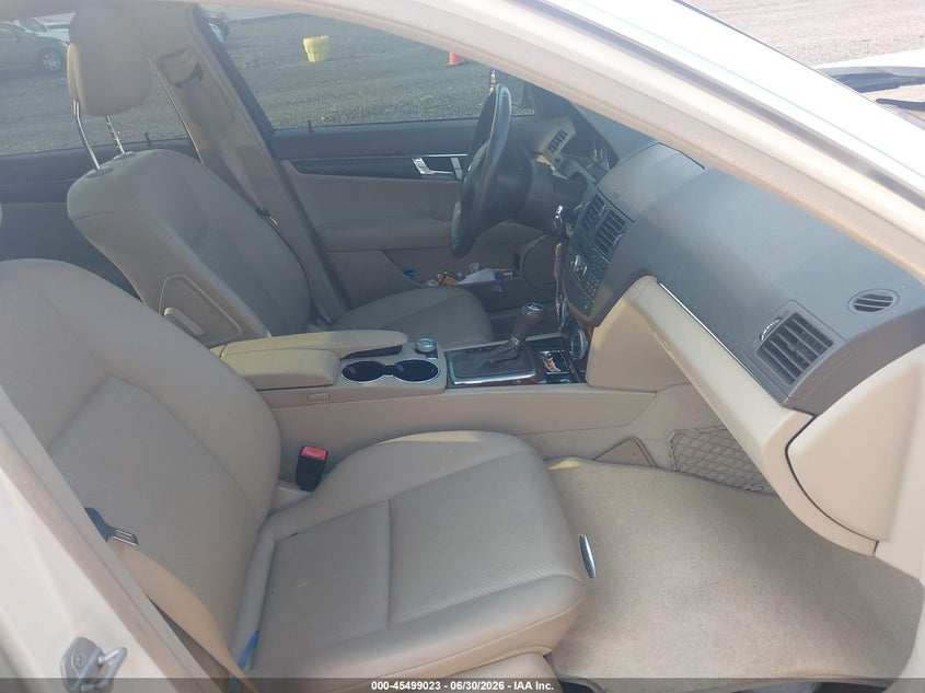 2009 Mercedes-benz C class VIN WDDGF81X99F277270 IAAI salvage auction — FRONT END, Mv-907A (New York), sold $575 on 2026-08-04 (photo 5)