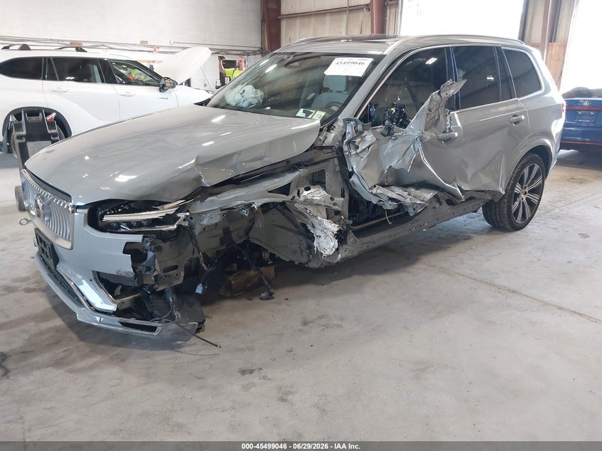 2025 Volvo Xc90 VIN YV4062PE7S1325640 IAAI salvage auction — LEFT SIDE, Mv-907A (New York), sold $25 on 2026-08-02 (photo 2)