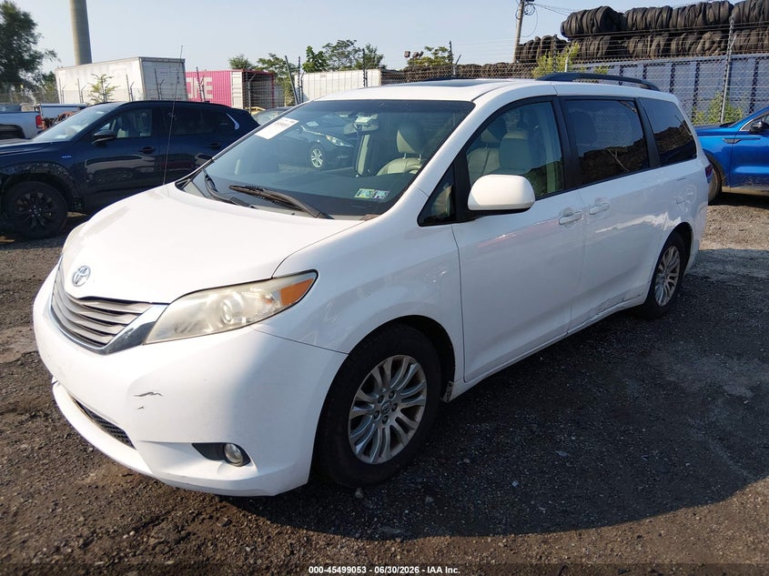 2013 Toyota Sienna VIN 5TDYK3DC9DS356081 IAAI salvage auction — REAR END, Salvage Title, sold $2,050 on 2026-07-17 (photo 2)