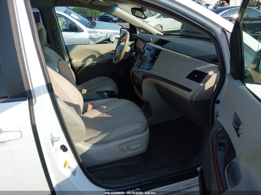 2013 Toyota Sienna VIN 5TDYK3DC9DS356081 IAAI salvage auction — REAR END, Salvage Title, sold $2,050 on 2026-07-17 (photo 5)