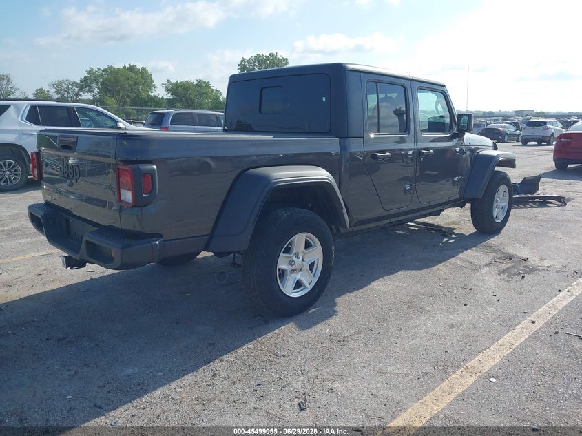 2020 Jeep Gladiator VIN 1C6JJTAG5LL168936 IAAI salvage auction — FRONT END, Salvage (Iowa), sold $13,525 on 2026-07-28 (photo 4)