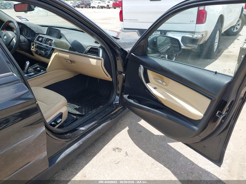 2018 BMW 3er VIN WBA8E1G51JNU89313 IAAI salvage auction — FRONT END, Salvage (Texas), sold $575 on 2026-07-29 (photo 5)