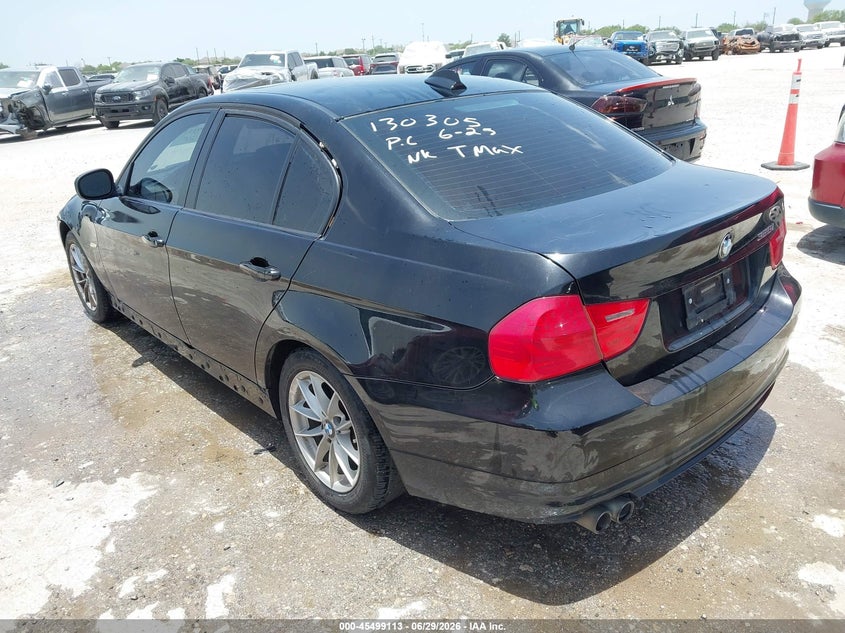 2010 BMW 3 series VIN WBAPH7C50AE130305 IAAI salvage auction — NORMAL WEAR, Original (Texas), sold $75 on 2026-07-29 (photo 3)