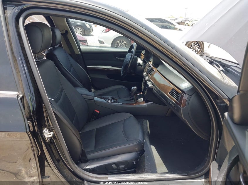 2010 BMW 3 series VIN WBAPH7C50AE130305 IAAI salvage auction — NORMAL WEAR, Original (Texas), sold $75 on 2026-07-29 (photo 5)
