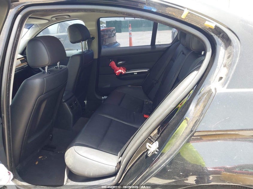2010 BMW 3 series VIN WBAPH7C50AE130305 IAAI salvage auction — NORMAL WEAR, Original (Texas), sold $75 on 2026-07-29 (photo 8)