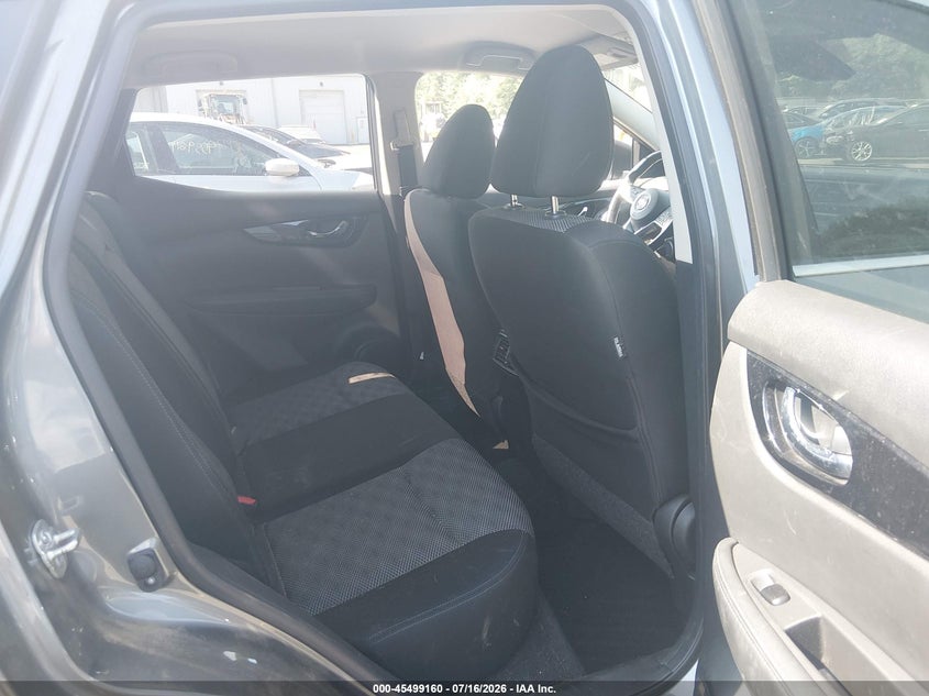 2019 Nissan Rogue sport VIN JN1BJ1CR6KW630839 IAAI salvage auction — REAR END, Salvage (Connecticut), sold $2,550 on 2026-07-23 (photo 8)