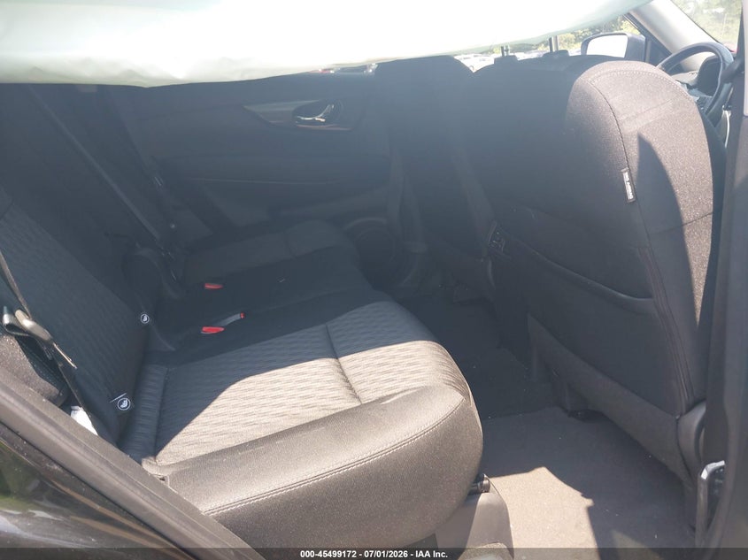 2018 Nissan Rogue VIN KNMAT2MVXJP610672 IAAI salvage auction — RIGHT FRONT, Salvage Title, sold $2,700 on 2026-07-28 (photo 8)