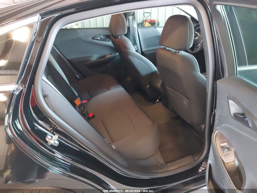 2018 Chevrolet Malibu VIN 1G1ZC5STXJF103808 IAAI salvage auction — NORMAL WEAR, Sf97 (Maryland), sold $10,625 on 2026-08-18 (photo 8)