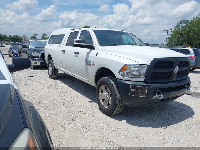 2017 Ram 3500 VIN 3C63R3GL0HG712768 — IAAI salvage auction photo