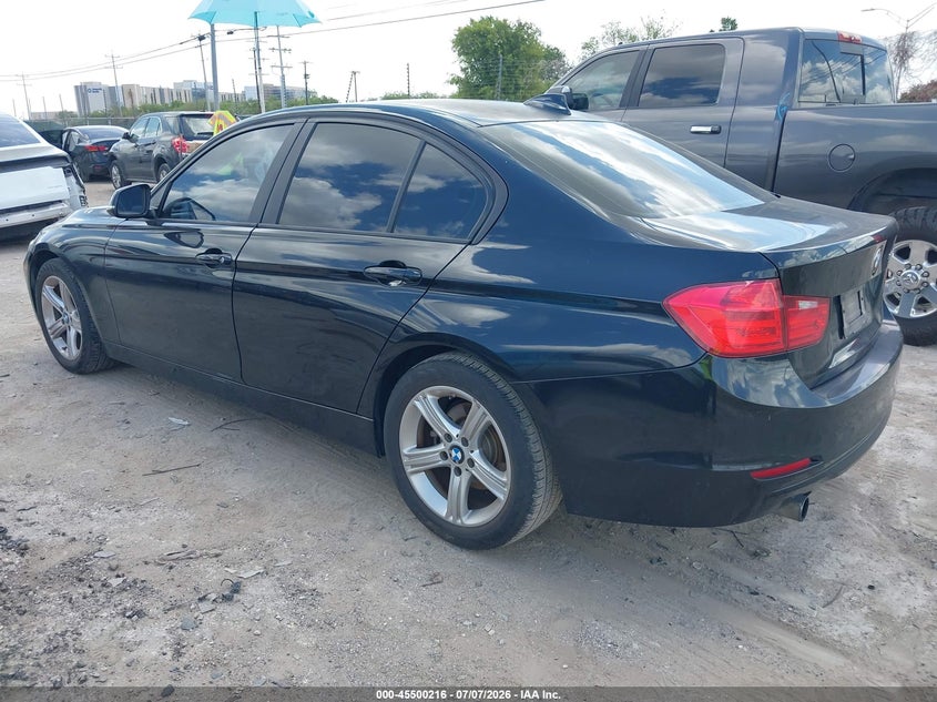 2015 BMW 3er VIN WBA3B1G54FNT64770 IAAI salvage auction — WATER/FLOOD, Salvage (Texas), sold $550 on 2026-07-29 (photo 3)