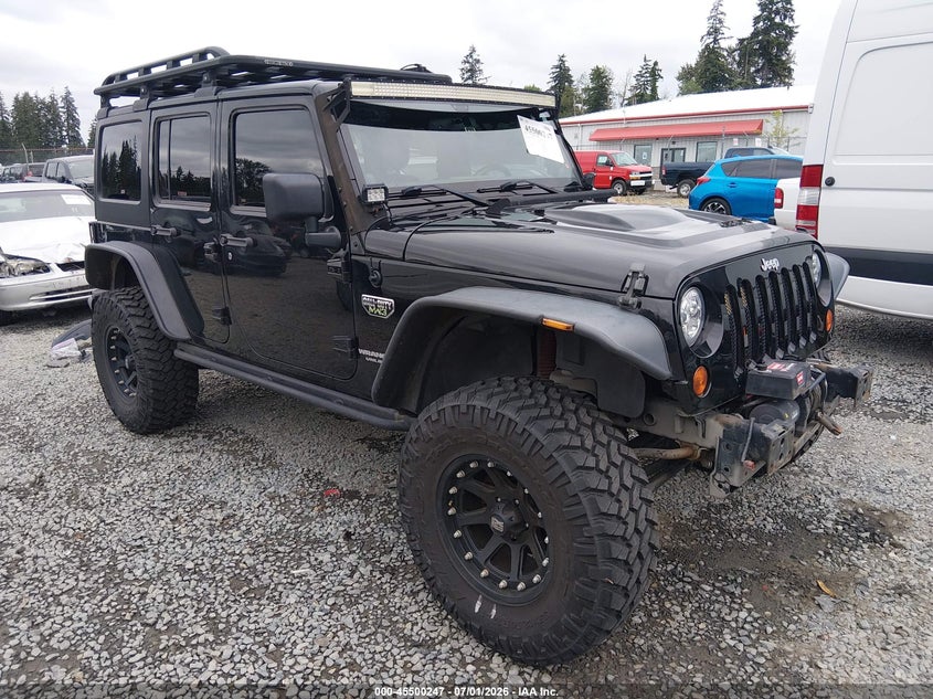 2012 Jeep Wrangler / VIN 1C4BJWFG6CL199555 — IAAI salvage auction photo