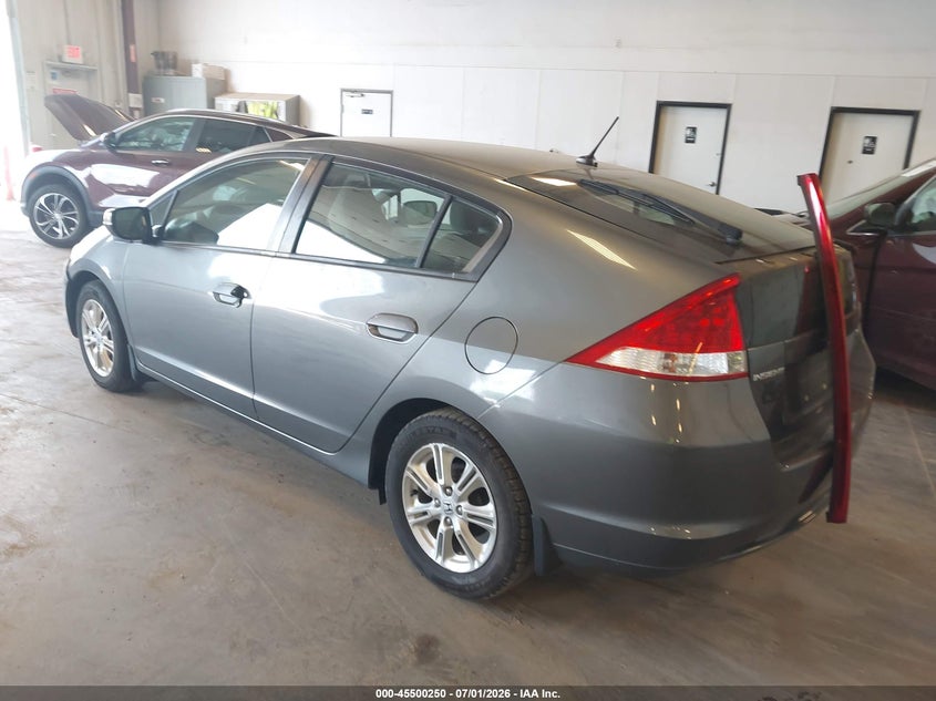 2011 Honda Insight VIN JHMZE2H7XBS004200 IAAI salvage auction — THEFT, Clear (Michigan), sold $300 on 2026-07-28 (photo 3)