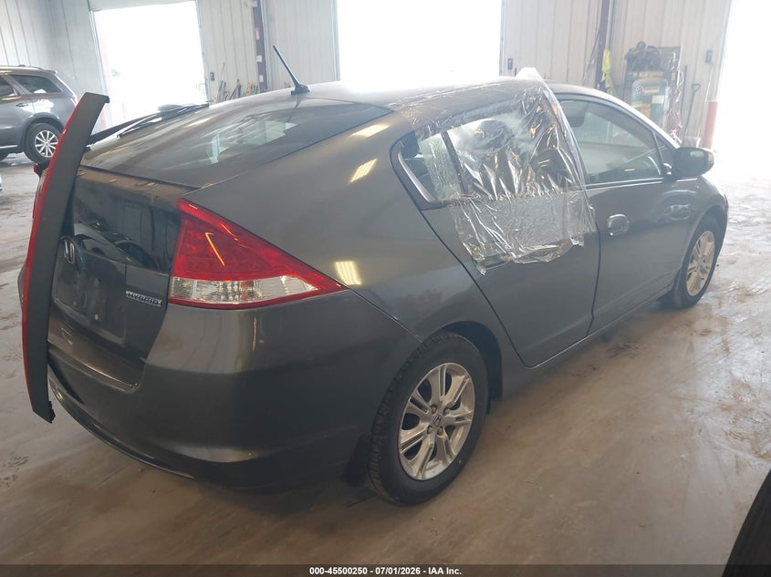 2011 Honda Insight VIN JHMZE2H7XBS004200 IAAI salvage auction — THEFT, Clear (Michigan), sold $300 on 2026-07-28 (photo 4)
