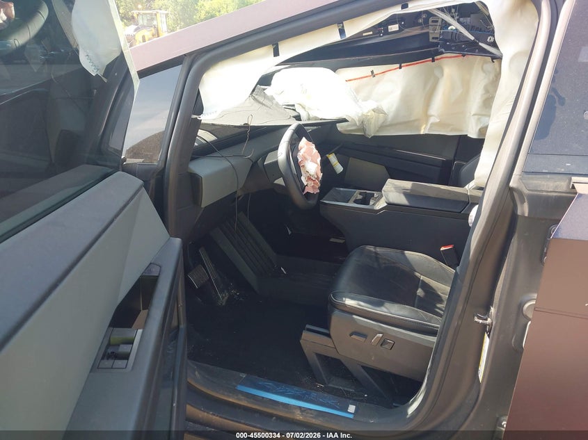 2024 Tesla Cybertruck VIN 7G2CEHEE0RA054411 IAAI salvage auction — FRONT END, Salvage (Illinois), sold $19,500 on 2026-09-03 (photo 5)