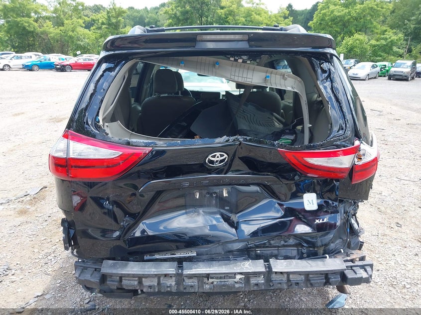 2015 Toyota Sienna VIN 5TDYK3DC8FS676494 IAAI salvage auction — REAR END, Salvage Title, sold $4,025 on 2026-08-01 (photo 6)
