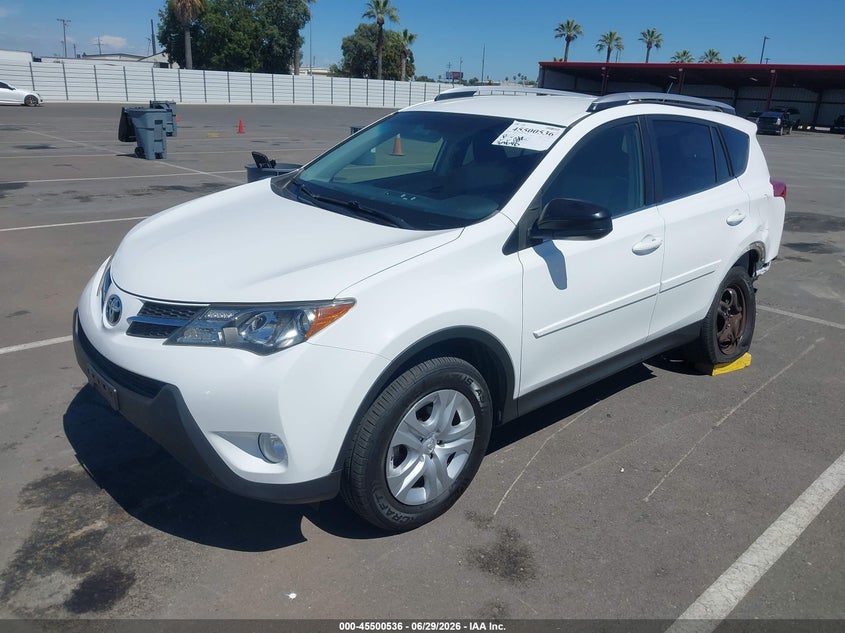 2015 Toyota Rav 4 VIN JTMBFREV6FJ033121 IAAI salvage auction — REAR END, Salvage Title, sold $4,550 on 2026-07-14 (photo 2)