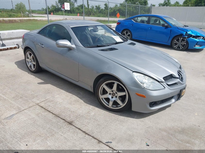 2010 Mercedes-benz Slk-class VIN WDBWK5EA0AF232016 IAAI salvage auction — NORMAL WEAR, Original (Texas), sold $375 on 2026-07-10 (photo 1)