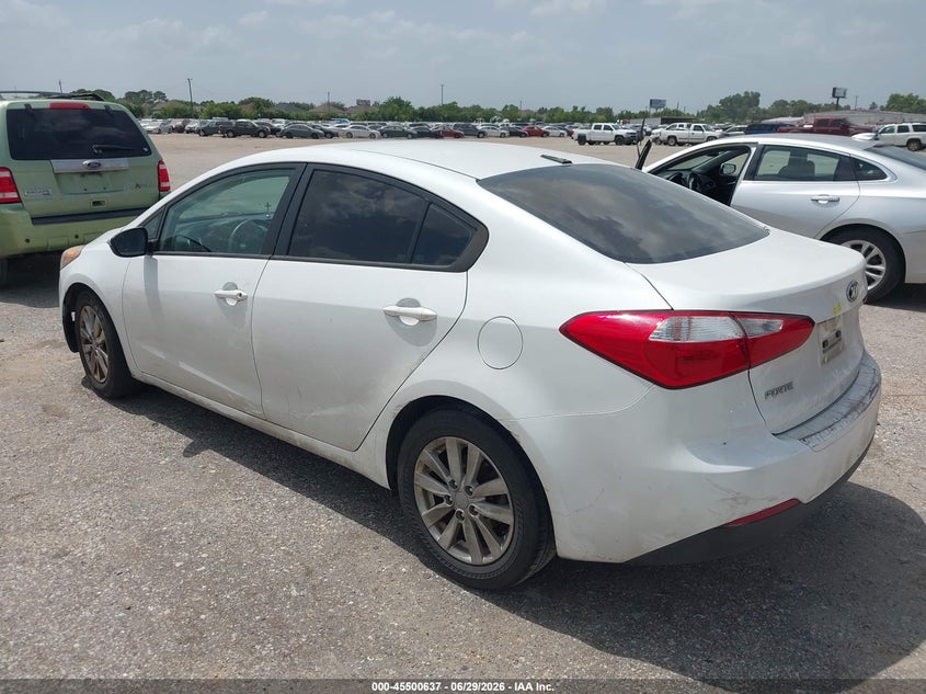 2016 Kia Forte VIN KNAFX4A69G5502094 IAAI salvage auction — NORMAL WEAR, Original (Texas), sold $800 on 2026-07-15 (photo 3)