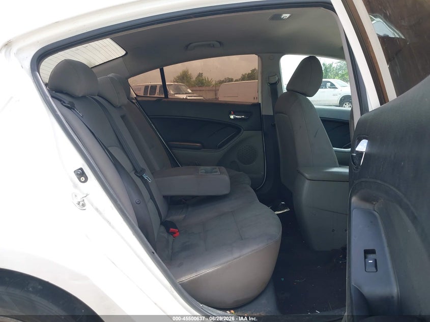 2016 Kia Forte VIN KNAFX4A69G5502094 IAAI salvage auction — NORMAL WEAR, Original (Texas), sold $800 on 2026-07-15 (photo 8)