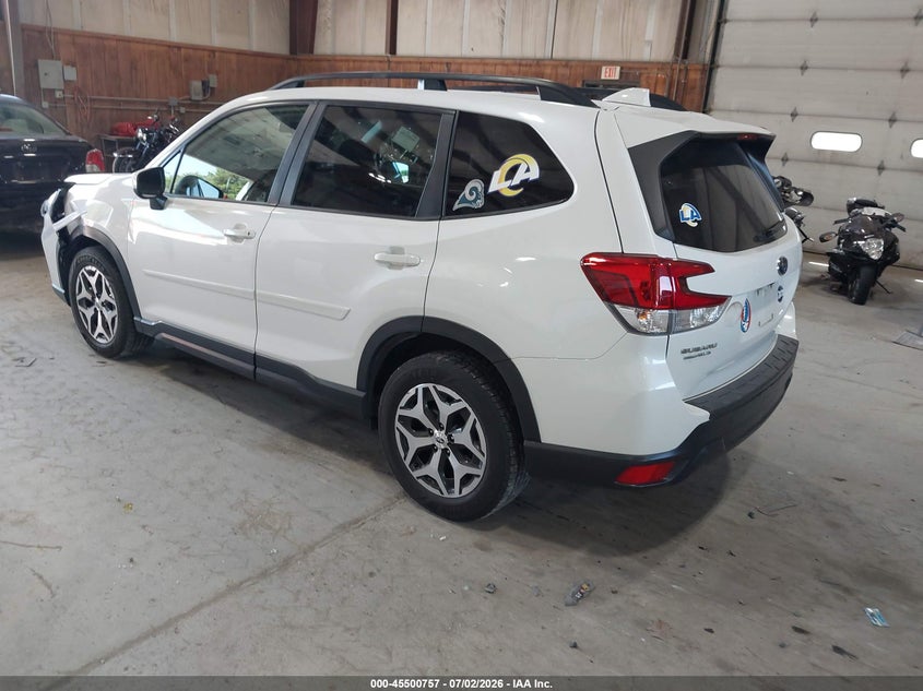 2020 Subaru Forester VIN JF2SKAGC4LH591482 IAAI salvage auction — FRONT END, Mv-907A (New York), sold $2,600 on 2026-07-15 (photo 3)