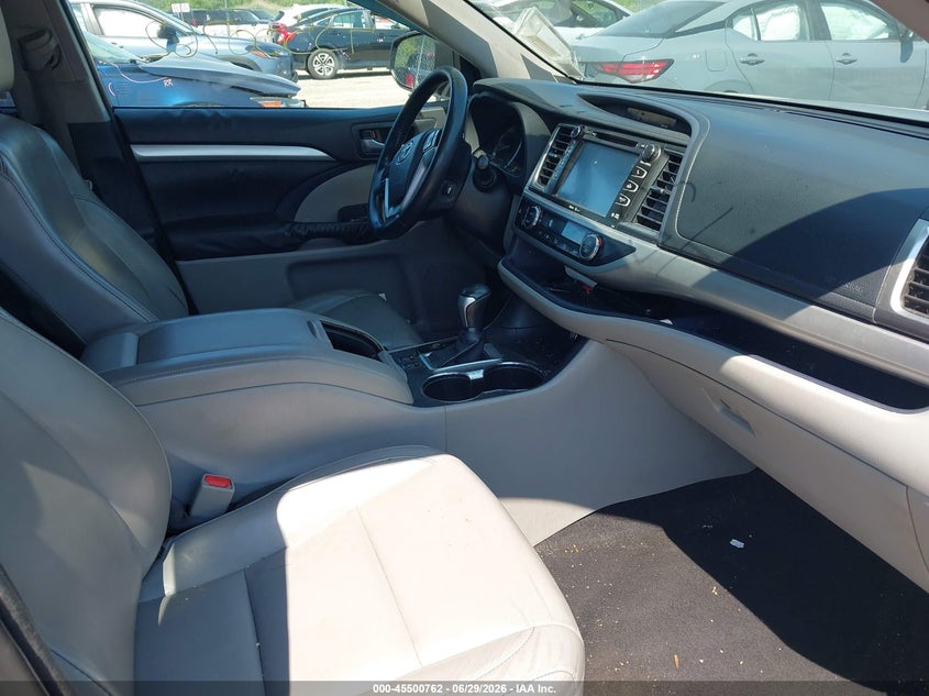 2015 Toyota Highlander VIN 5TDJKRFH9FS113404 IAAI salvage auction — SUSPENSION, Mv-907A (New York), sold $6,600 on 2026-07-30 (photo 5)