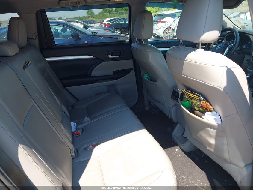 2015 Toyota Highlander VIN 5TDJKRFH9FS113404 IAAI salvage auction — SUSPENSION, Mv-907A (New York), sold $6,600 on 2026-07-30 (photo 8)