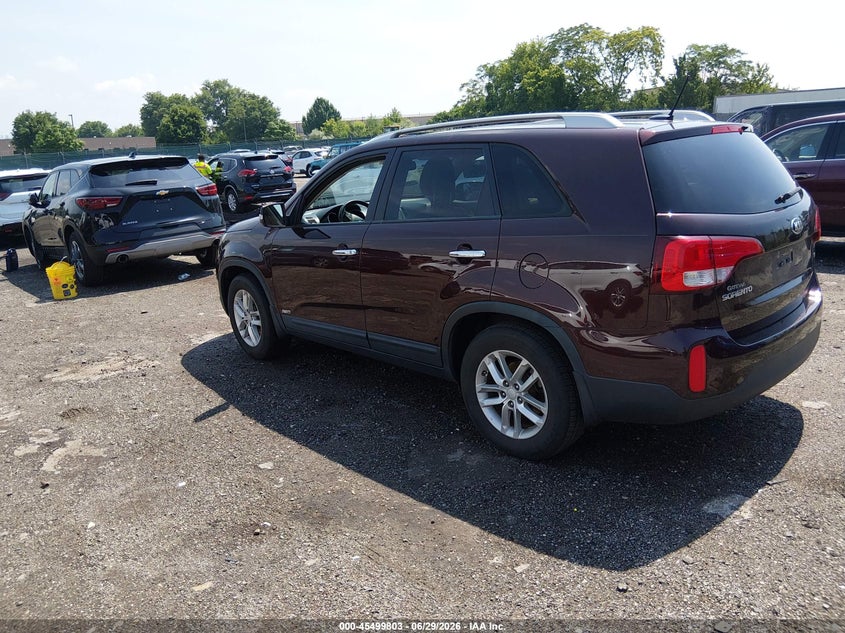 2015 Kia Sorento VIN 5XYKTCA66FG638759 IAAI salvage auction — NORMAL WEAR, Clear (Pennsylvania), sold $1,450 on 2026-07-31 (photo 3)