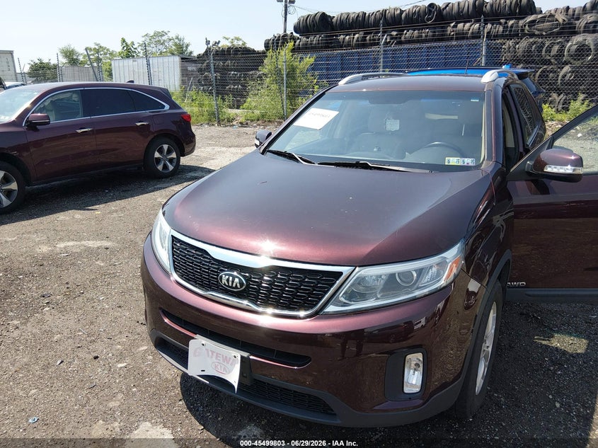 2015 Kia Sorento VIN 5XYKTCA66FG638759 IAAI salvage auction — NORMAL WEAR, Clear (Pennsylvania), sold $1,450 on 2026-07-31 (photo 6)
