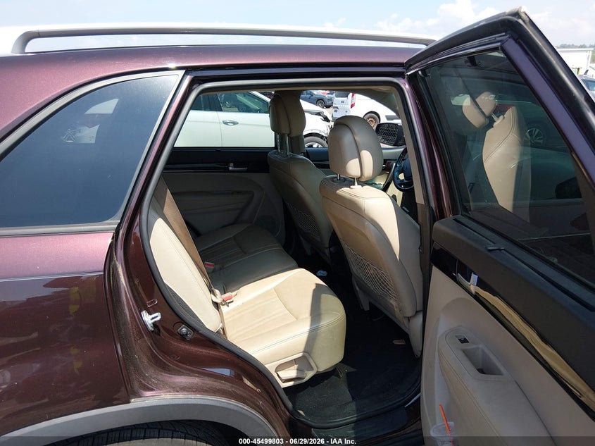 2015 Kia Sorento VIN 5XYKTCA66FG638759 IAAI salvage auction — NORMAL WEAR, Clear (Pennsylvania), sold $1,450 on 2026-07-31 (photo 8)
