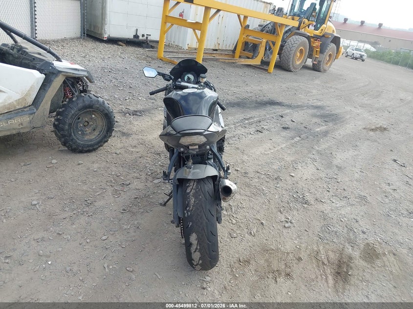 2010 Kawasaki Zx1000 VIN JKAZXCF12AA002004 IAAI salvage auction — FRONT END, Salvage (Pennsylvania), sold $1,300 on 2026-07-15 (photo 6)