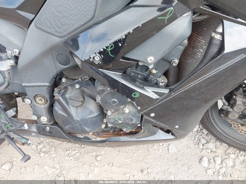 2010 Kawasaki Zx1000 VIN JKAZXCF12AA002004 IAAI salvage auction — FRONT END, Salvage (Pennsylvania), sold $1,300 on 2026-07-15 (photo 8)
