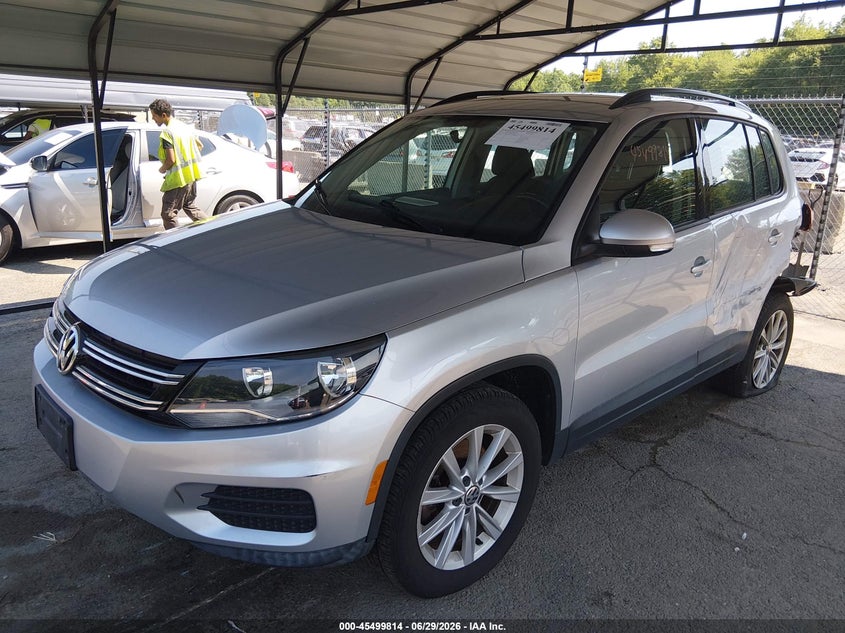 2017 Volkswagen Tiguan VIN WVGBV7AX3HK046562 IAAI salvage auction — REAR END, Salvage (Connecticut), sold $875 on 2026-07-30 (photo 2)