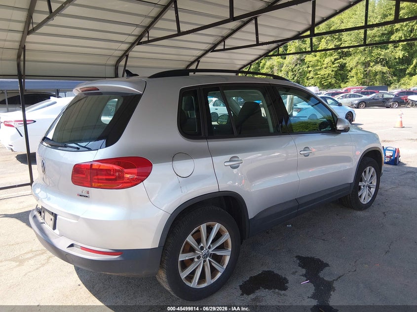 2017 Volkswagen Tiguan VIN WVGBV7AX3HK046562 IAAI salvage auction — REAR END, Salvage (Connecticut), sold $875 on 2026-07-30 (photo 4)