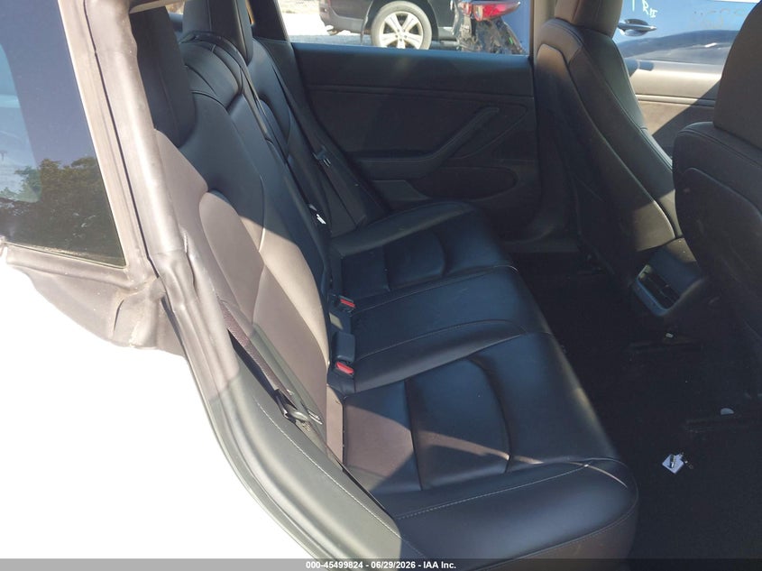 2019 Tesla Model 3 VIN 5YJ3E1EB6KF211576 IAAI salvage auction — FRONT END, Salvage Title, sold $5,900 on 2026-07-16 (photo 8)