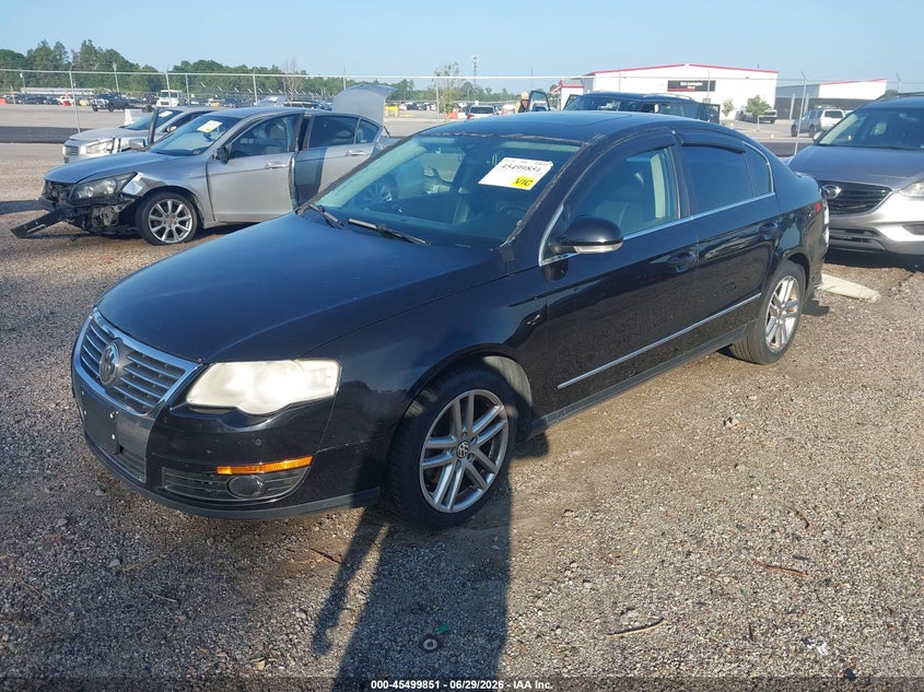 2008 Volkswagen Passat VIN WVWEK73C38P059545 IAAI salvage auction — RIGHT SIDE, Salvage (South Carolina), sold $175 on 2026-08-05 (photo 2)