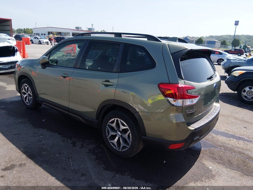 2021 Subaru Forester VIN JF2SKAFC2MH566180 IAAI salvage auction — SIDE, Salvage (Missouri), sold $6,700 on 2026-07-26 (photo 3)