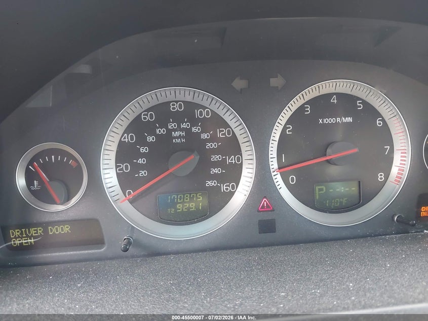 2011 Volvo Xc90 VIN YV4952CY6B1572609 IAAI salvage auction — NORMAL WEAR, Clear (North Carolina), sold $450 on 2026-07-29 (photo 7)