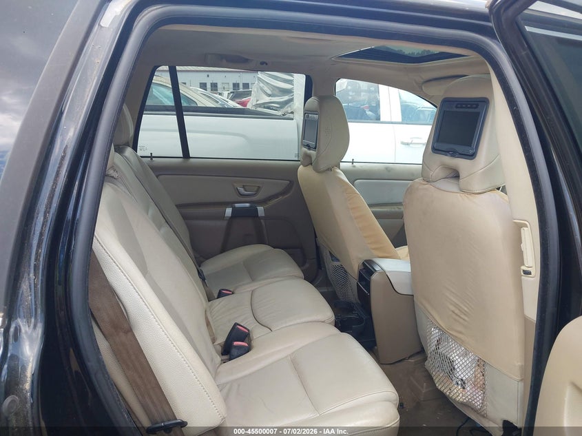 2011 Volvo Xc90 VIN YV4952CY6B1572609 IAAI salvage auction — NORMAL WEAR, Clear (North Carolina), sold $450 on 2026-07-29 (photo 8)