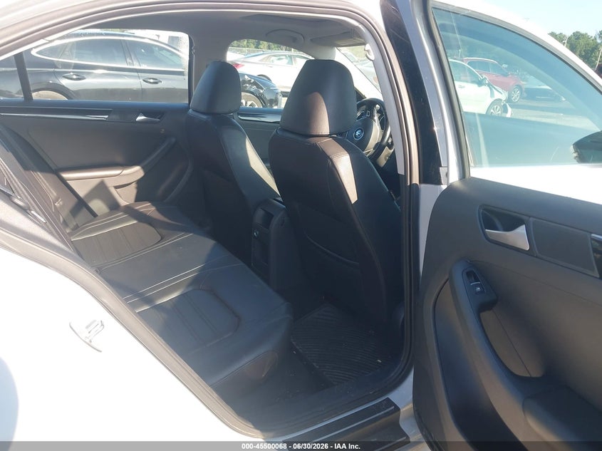2017 Volkswagen Jetta VIN 3VWL17AJ0HM292345 IAAI salvage auction — REAR END, Salvage Title, sold $3,150 on 2026-08-12 (photo 8)