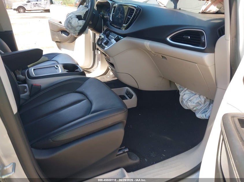 2024 Chrysler Pacifica VIN 2C4RC1BG5RR125349 IAAI salvage auction — FRONT END, Salvage - Greater Than 75% (Maryland), sold $3,950 on 2026-08-28 (photo 5)