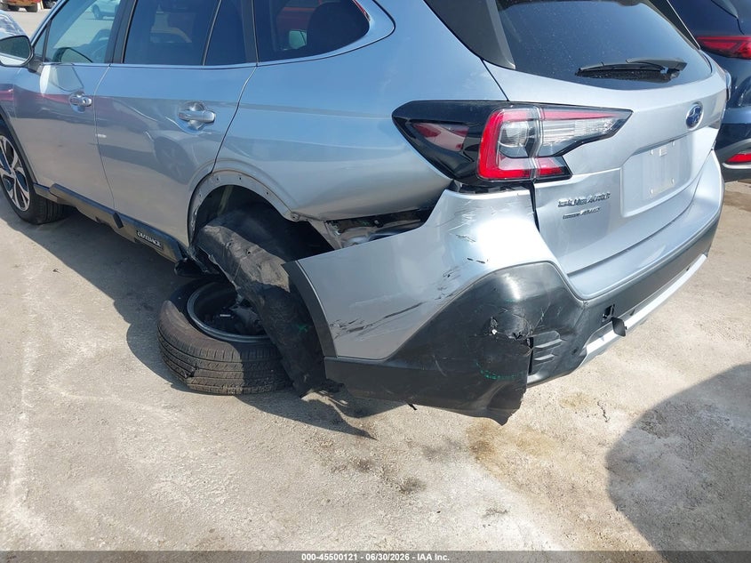 2020 Subaru Outback VIN 4S4BTANC8L3179881 IAAI salvage auction — REAR END, Salvage (Ohio), sold $7,500 on 2026-07-28 (photo 6)