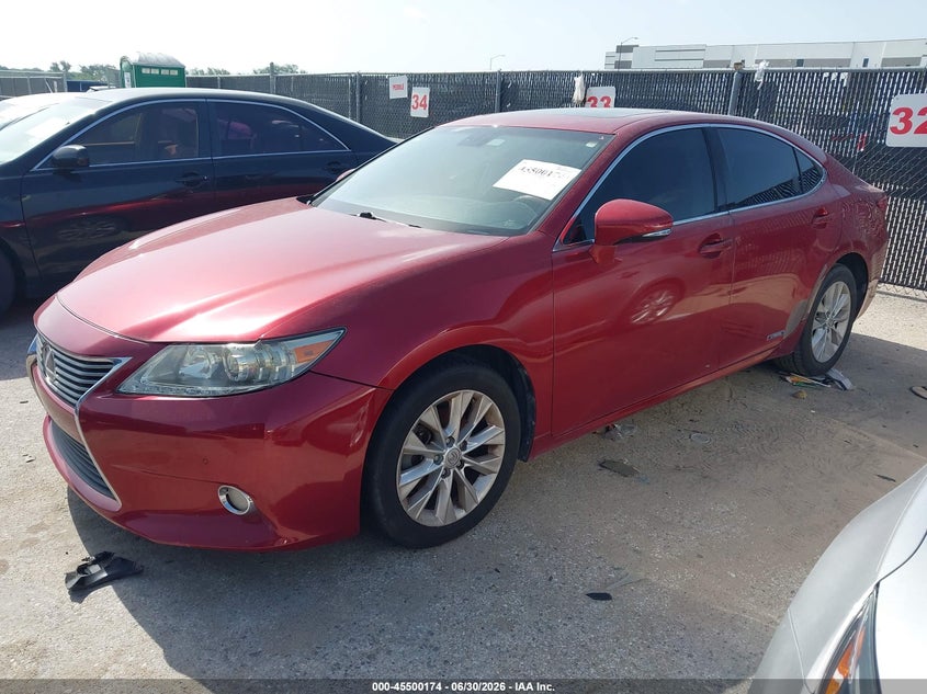 2013 Lexus ES VIN JTHBW1GG6D2009522 IAAI salvage auction — NORMAL WEAR, Original (Texas), sold $4,175 on 2026-07-27 (photo 2)