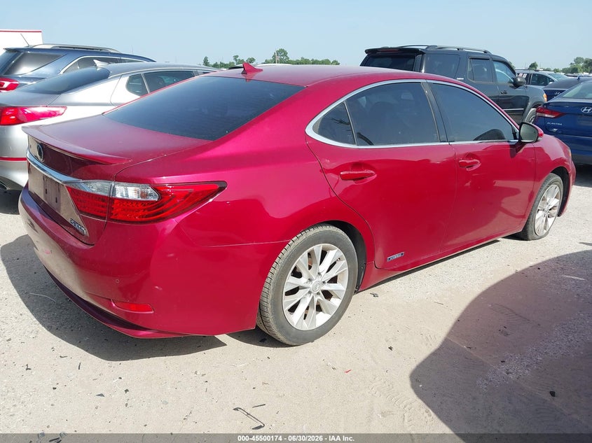 2013 Lexus ES VIN JTHBW1GG6D2009522 IAAI salvage auction — NORMAL WEAR, Original (Texas), sold $4,175 on 2026-07-27 (photo 4)