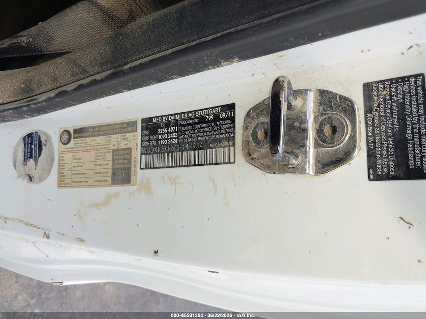 2012 Mercedes-benz E-klasse VIN WDDKK5KF6CF147934 IAAI salvage auction — WATER/FLOOD, Salvage Title, sold $1,050 on 2026-08-11 (photo 9)
