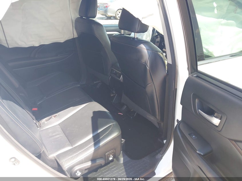 2017 Toyota Highlander VIN 5TDJZRFH0HS368800 IAAI salvage auction — FRONT END, Salvage Title, sold $5,175 on 2026-07-15 (photo 8)