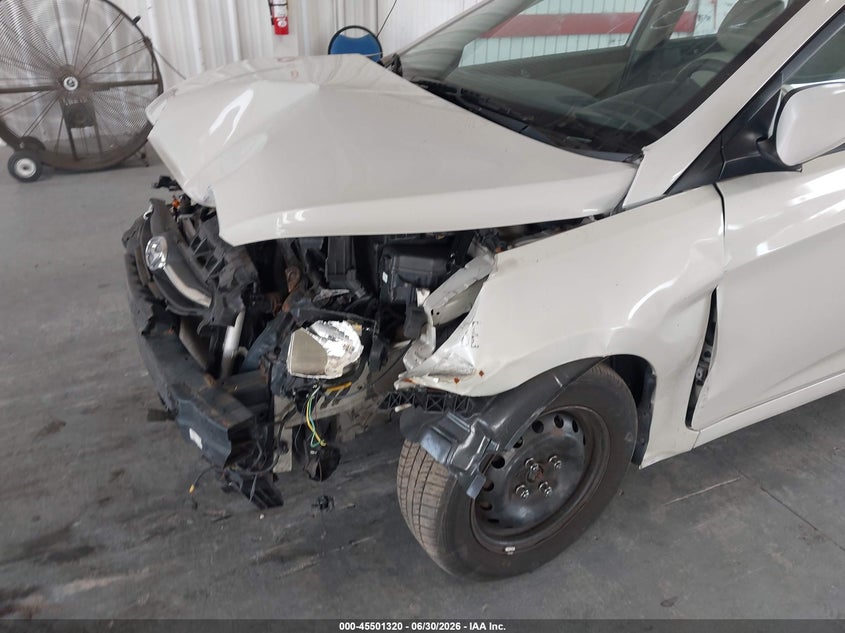 2016 Hyundai Accent VIN KMHCT4AE1GU986238 IAAI salvage auction — FRONT & REAR, Rebuildable (Florida), sold $450 on 2026-07-22 (photo 6)