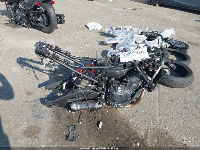 2023 Yamaha Mt VIN JYARM32E8PA007624 IAAI salvage auction — STRIPPED, Salvage Title, sold $575 on 2026-07-28 (photo 8)