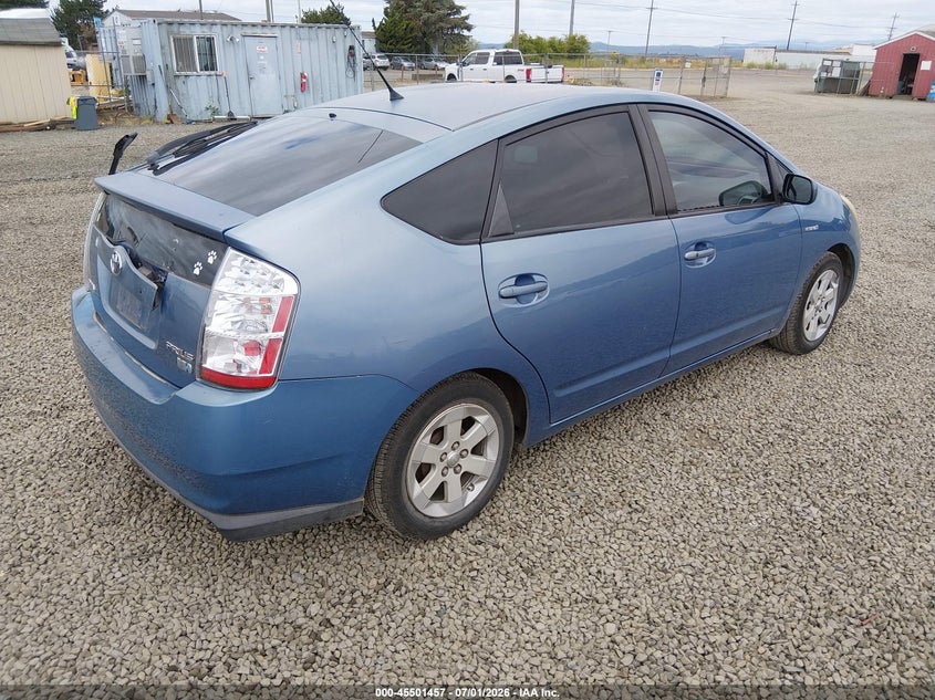 2006 Toyota Prius VIN JTDKB20U667063685 IAAI salvage auction — NORMAL WEAR, Clear - Public Restricted (Oregon), sold $2,300 on 2026-07-06 (photo 4)