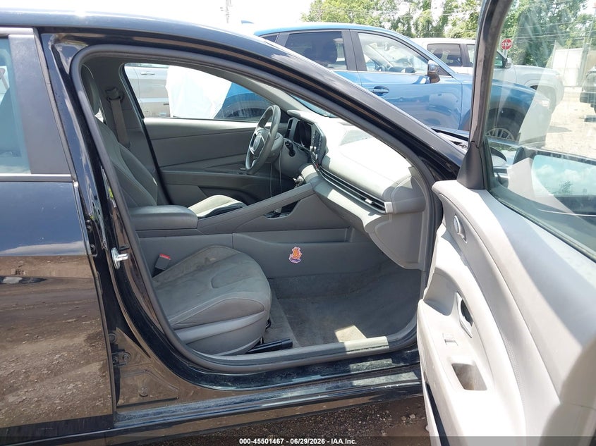 2021 Hyundai Elantra VIN KMHLM4AG9MU127361 IAAI salvage auction — LEFT SIDE, Salvage Title, sold $1,800 on 2026-07-23 (photo 5)